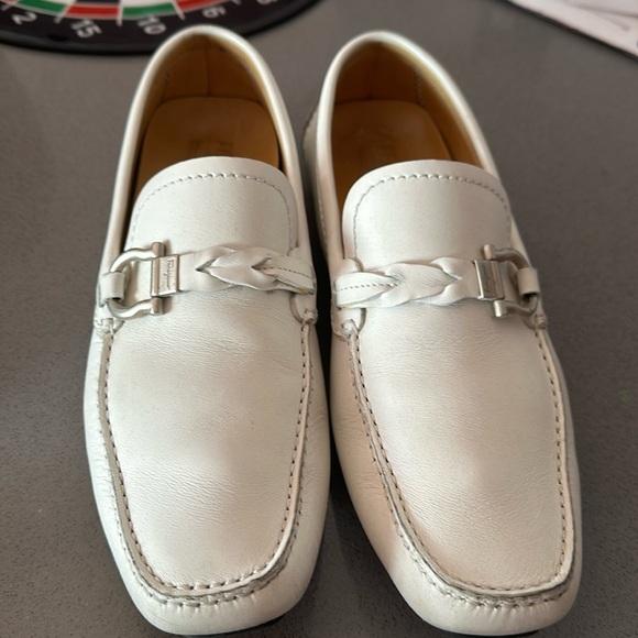 Salvatore Ferragamo Other - Ferragamo shoes in white leather size 10